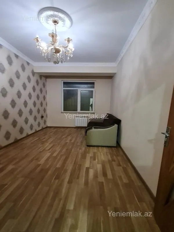 Satılır 3 otaqlı yeni tikili 83 m²