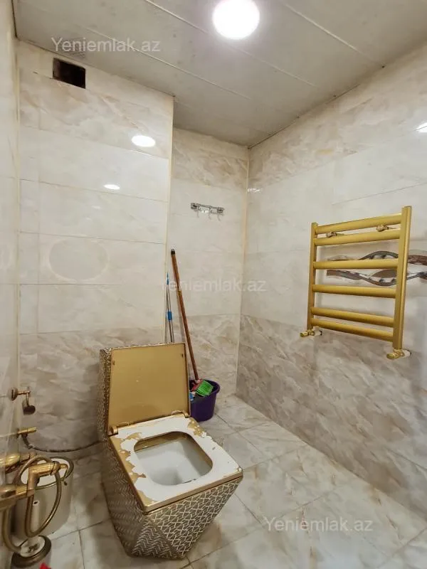 Satılır 3 otaqlı yeni tikili 83 m²