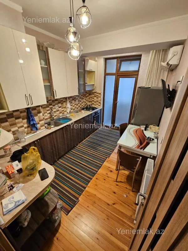 Satılır 3 otaqlı yeni tikili 78 m²