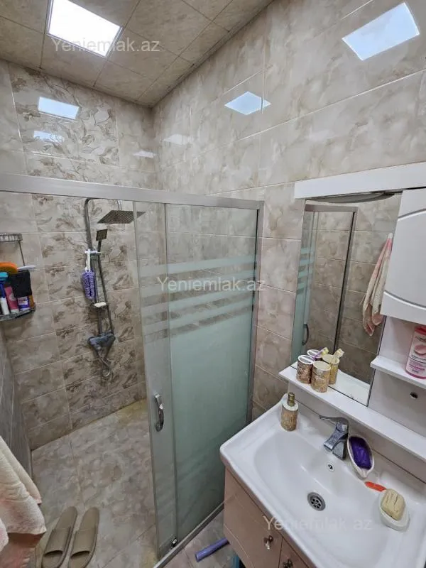 Satılır 3 otaqlı yeni tikili 78 m²