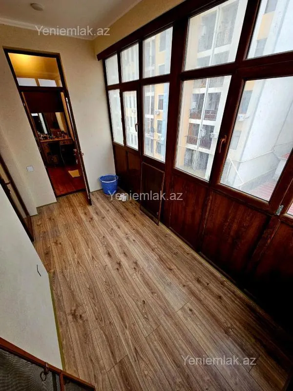 Satılır 3 otaqlı yeni tikili 78 m²