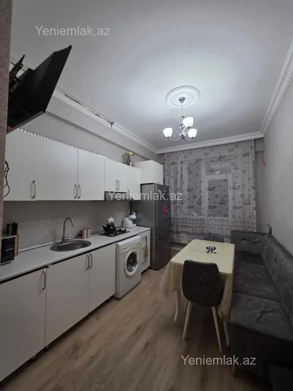 Satılır 2 otaqlı yeni tikili 63 m²