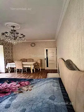Satılır 2 otaqlı köhnə tikili 65 m²