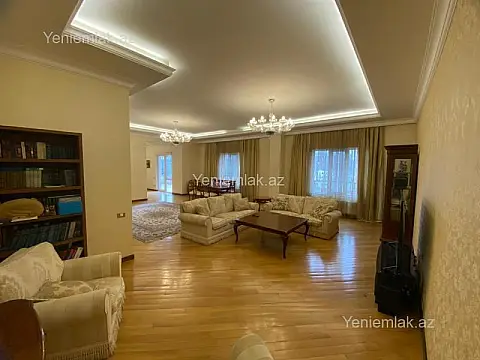 Satılır 6 otaqlı yeni tikili 290 m²