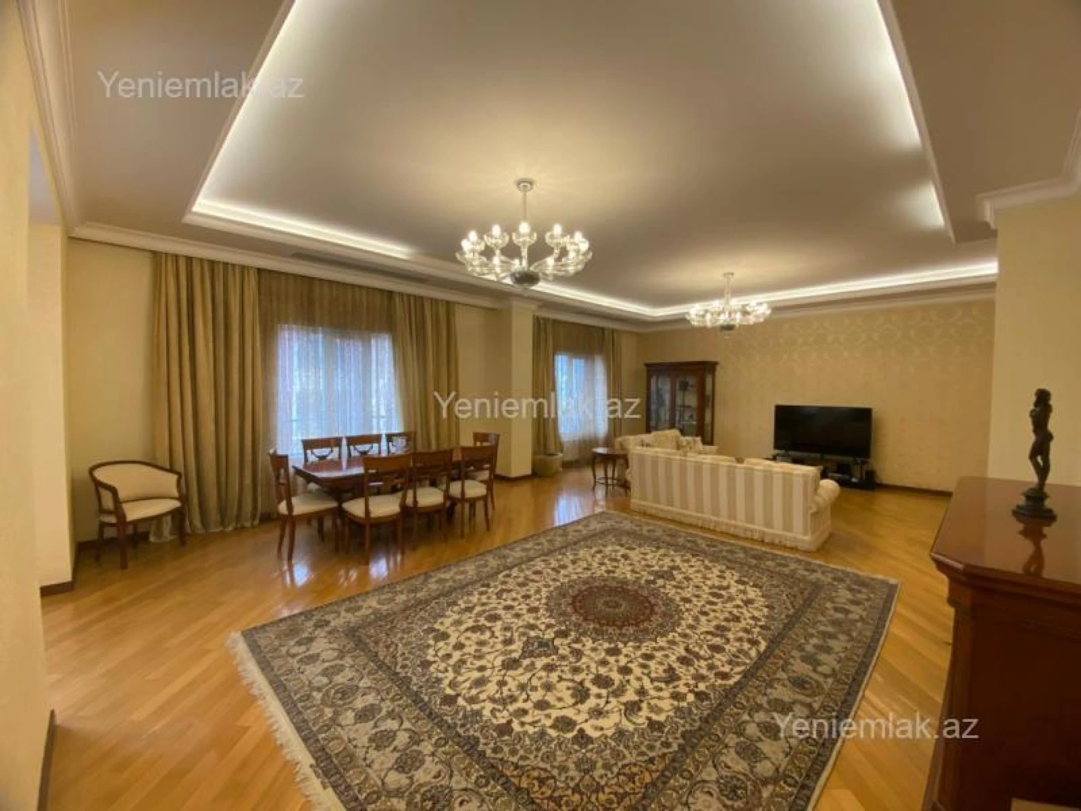 Satılır 6 otaqlı yeni tikili 290 m²