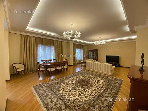 Satılır 6 otaqlı yeni tikili 290 m²