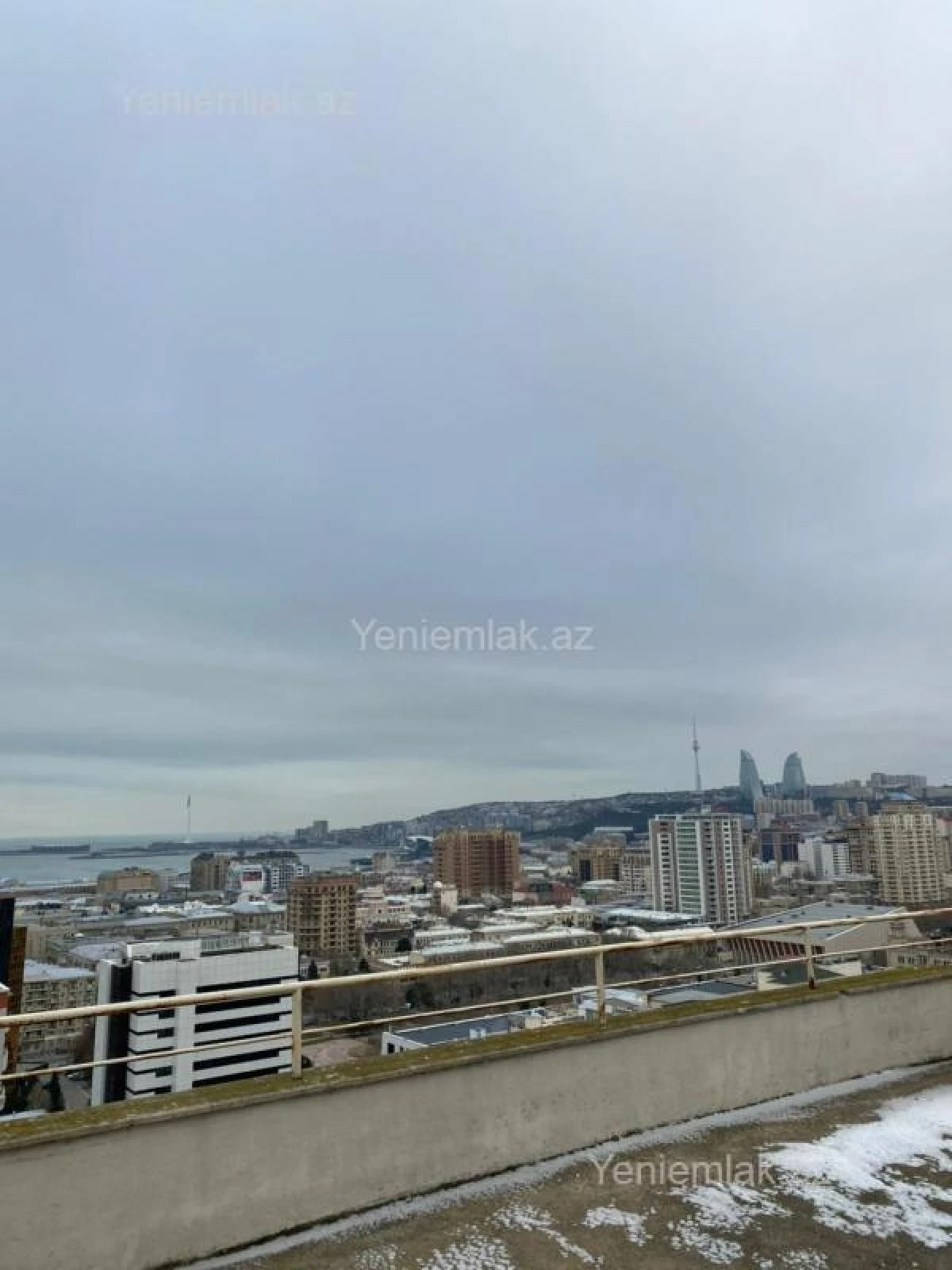 Satılır 6 otaqlı yeni tikili 290 m²