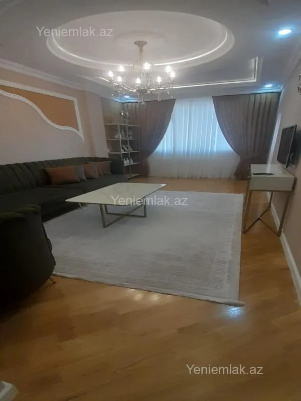 Satılır 6 otaqlı yeni tikili 230 m²