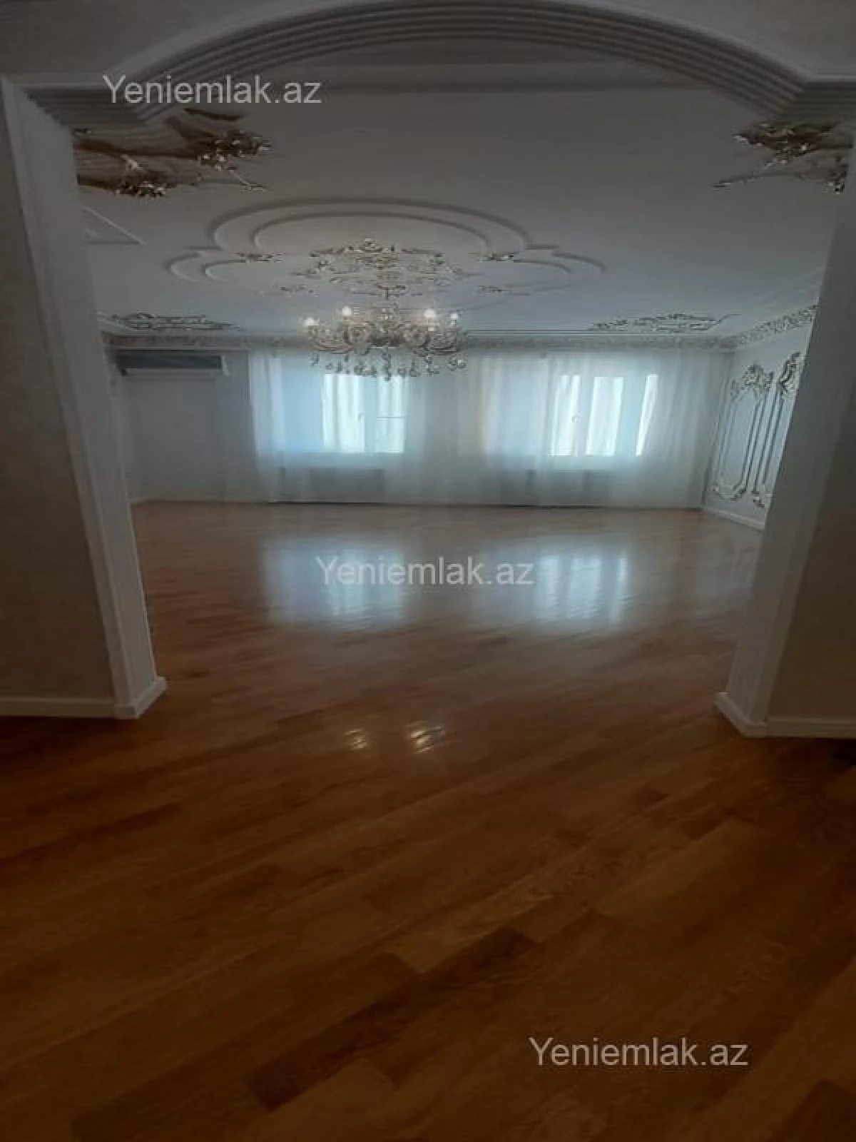 Satılır 6 otaqlı yeni tikili 230 m²