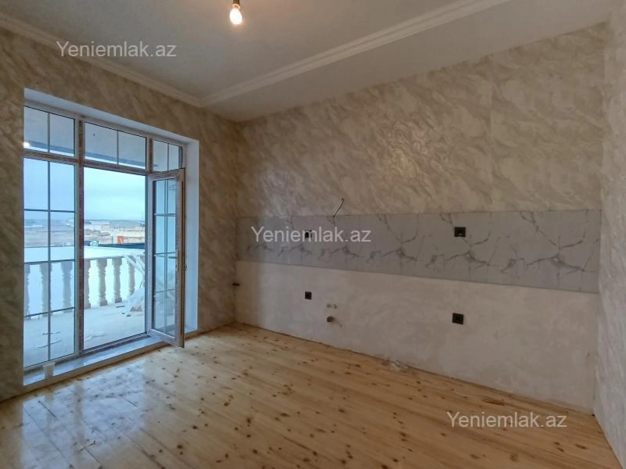 Satılır 3 otaqlı həyət evi 100 m²