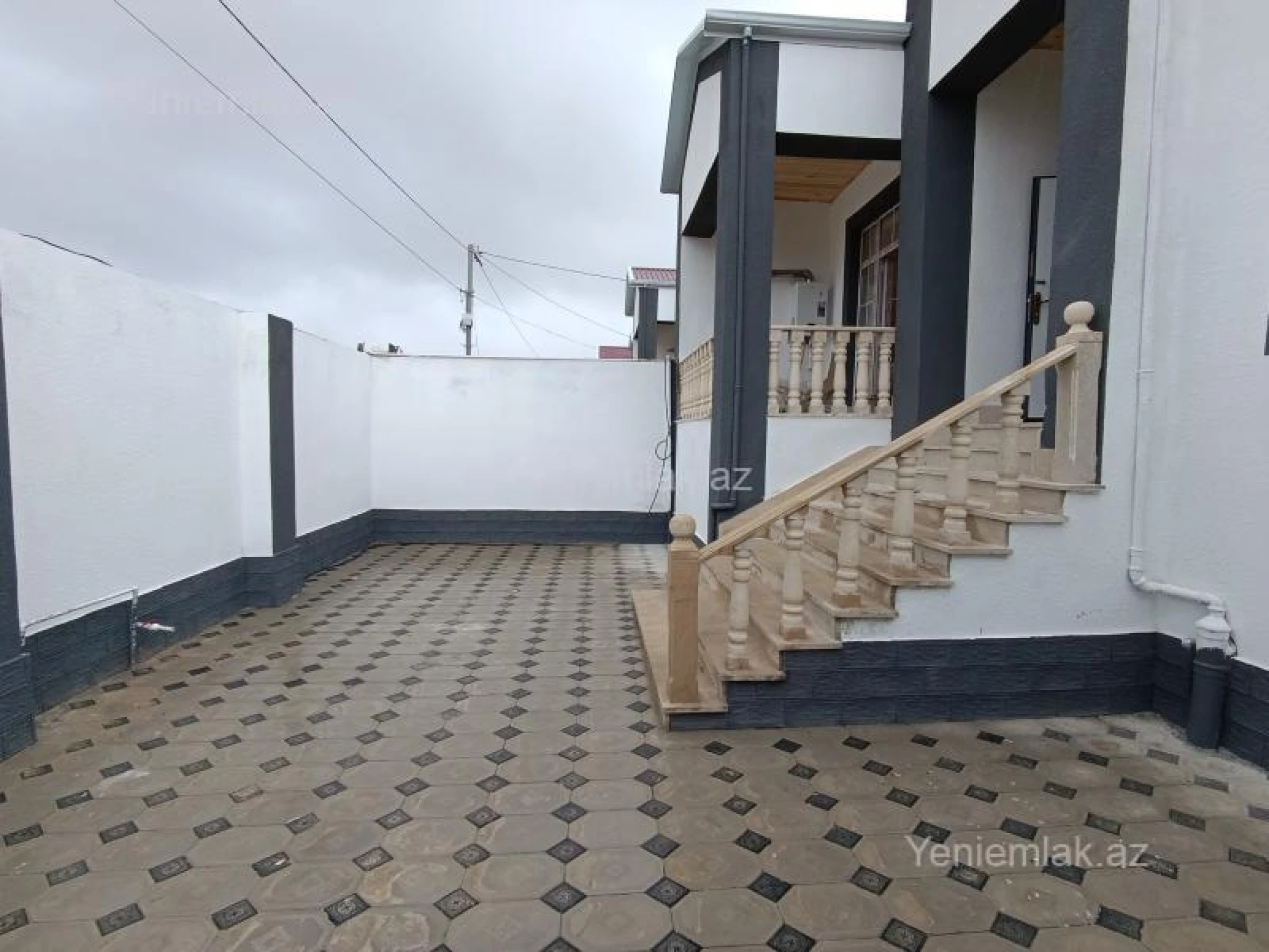 Satılır 3 otaqlı həyət evi 100 m²