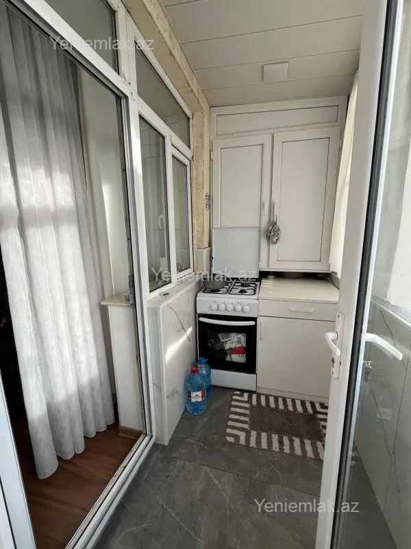 Satılır 4 otaqlı yeni tikili 145 m²
