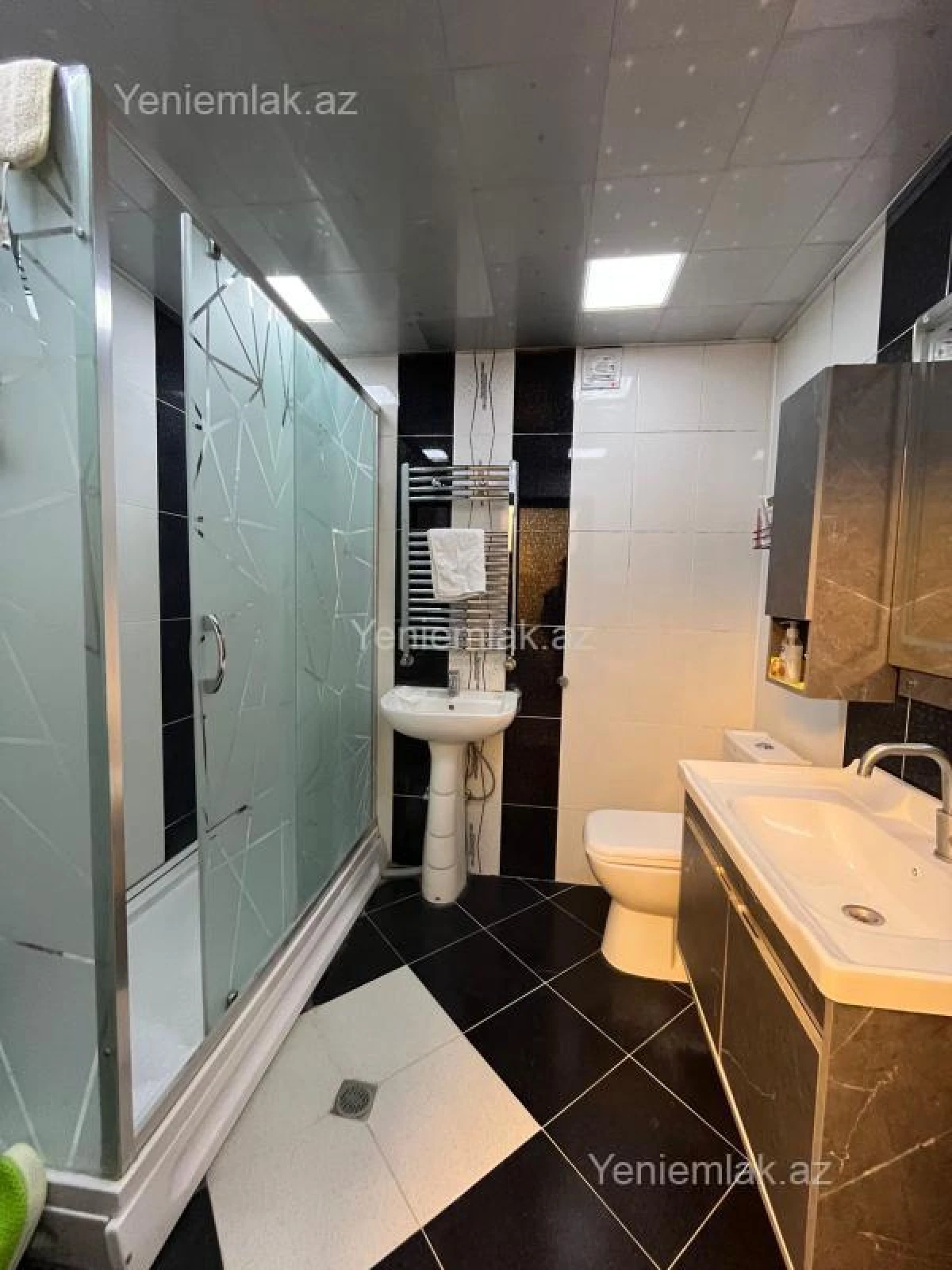 Satılır 4 otaqlı yeni tikili 145 m²