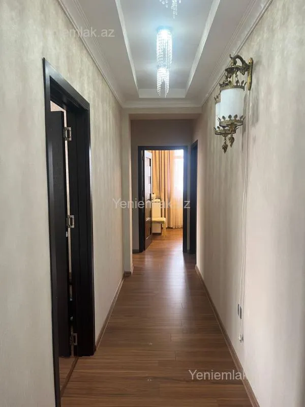 Satılır 4 otaqlı yeni tikili 145 m²
