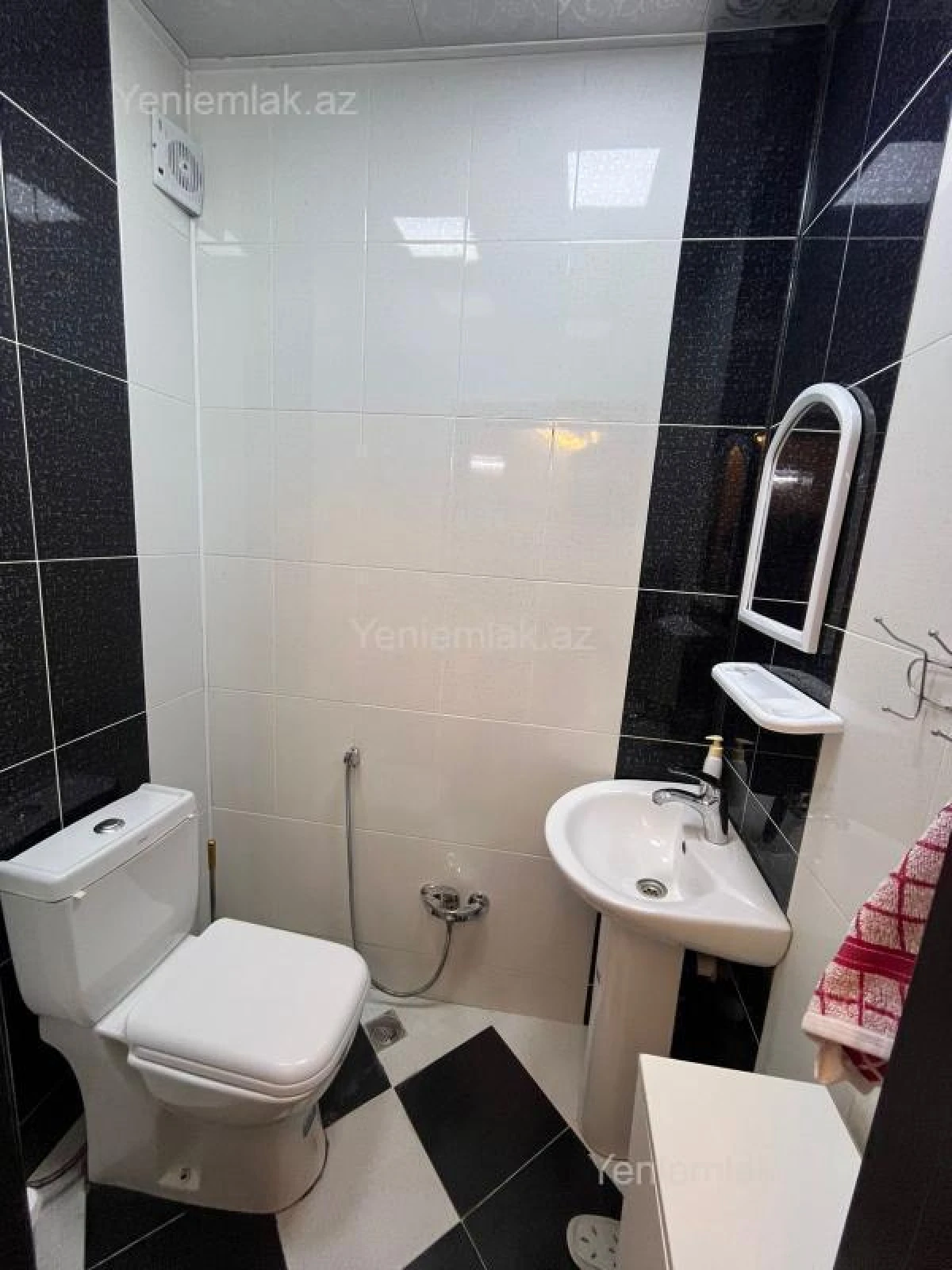 Satılır 4 otaqlı yeni tikili 145 m²