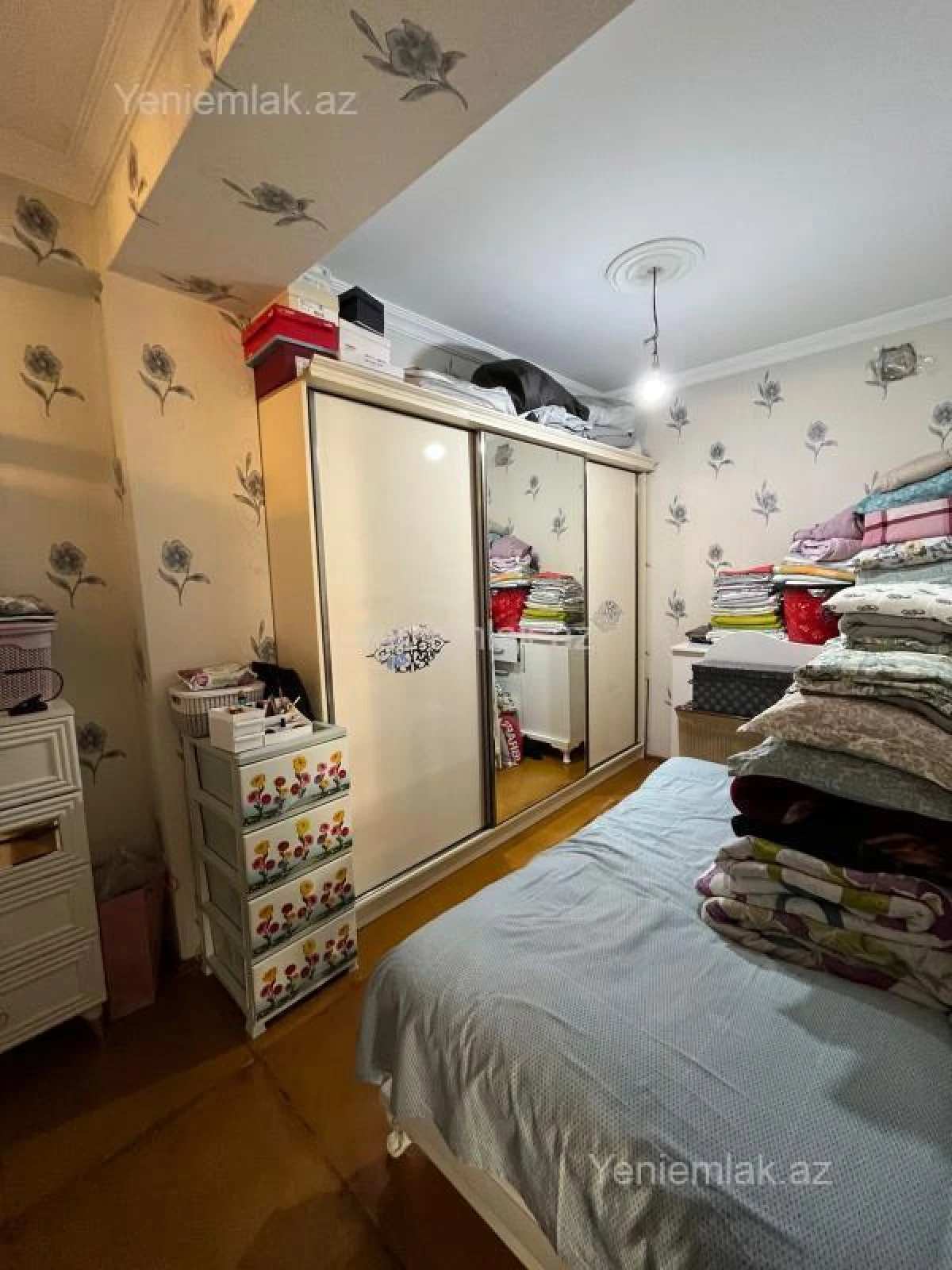 Satılır 4 otaqlı yeni tikili 145 m²