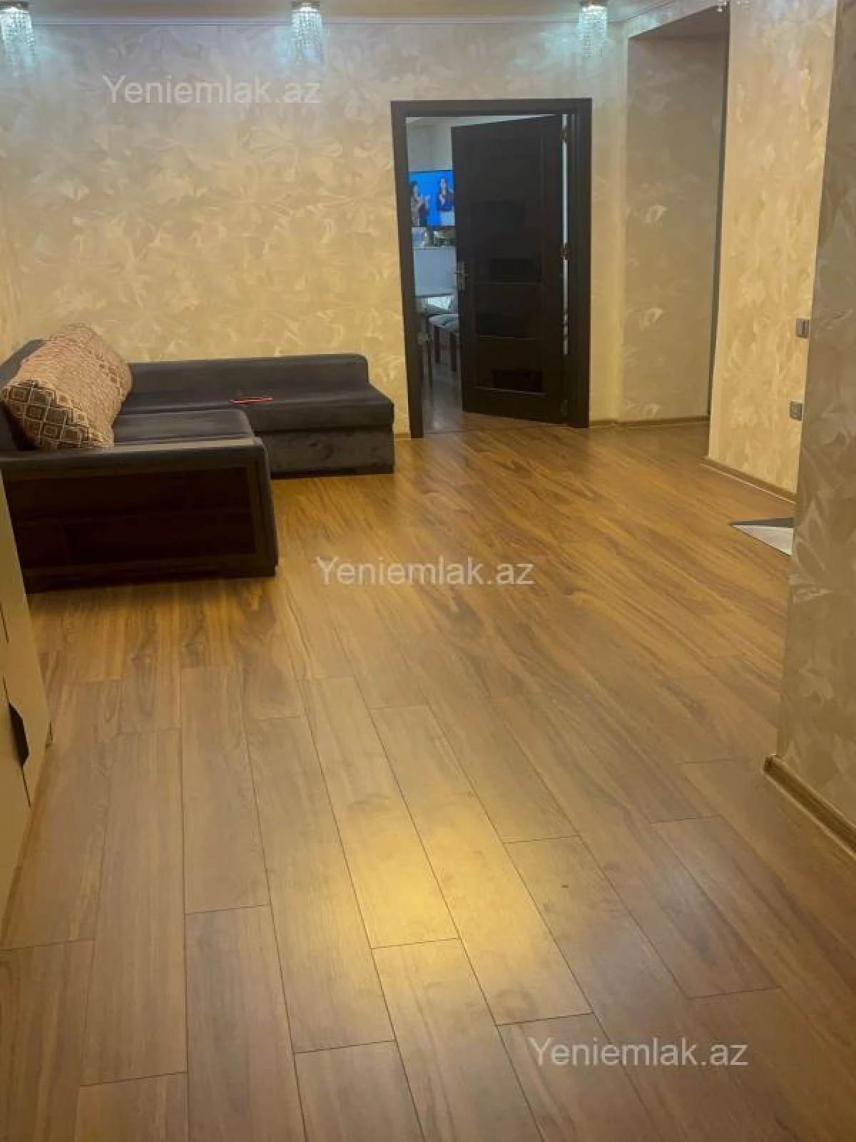 Satılır 4 otaqlı yeni tikili 145 m²