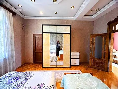 Satılır 7 otaqlı həyət evi 500 m²