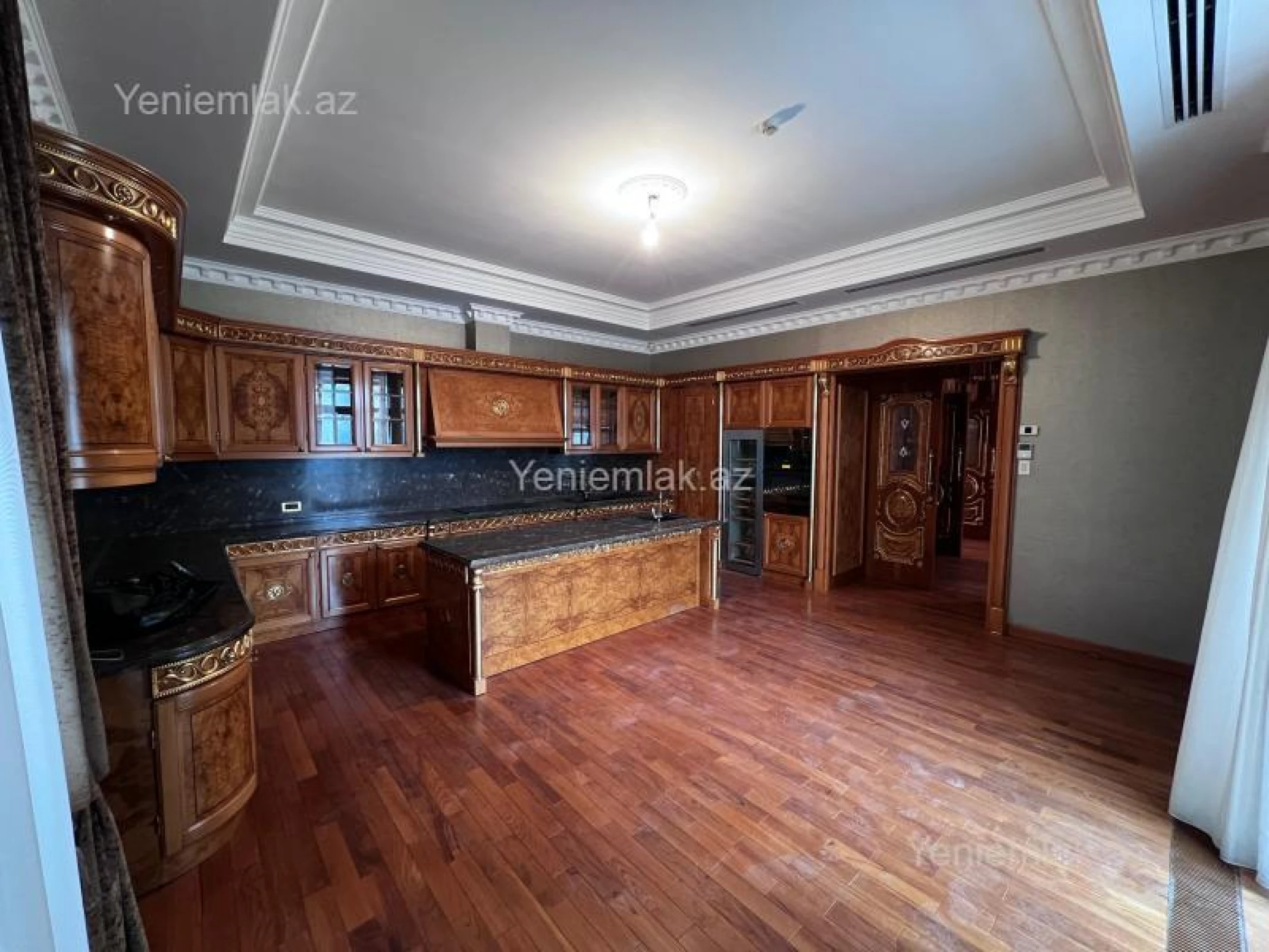 Satılır 6 otaqlı yeni tikili 420 m²