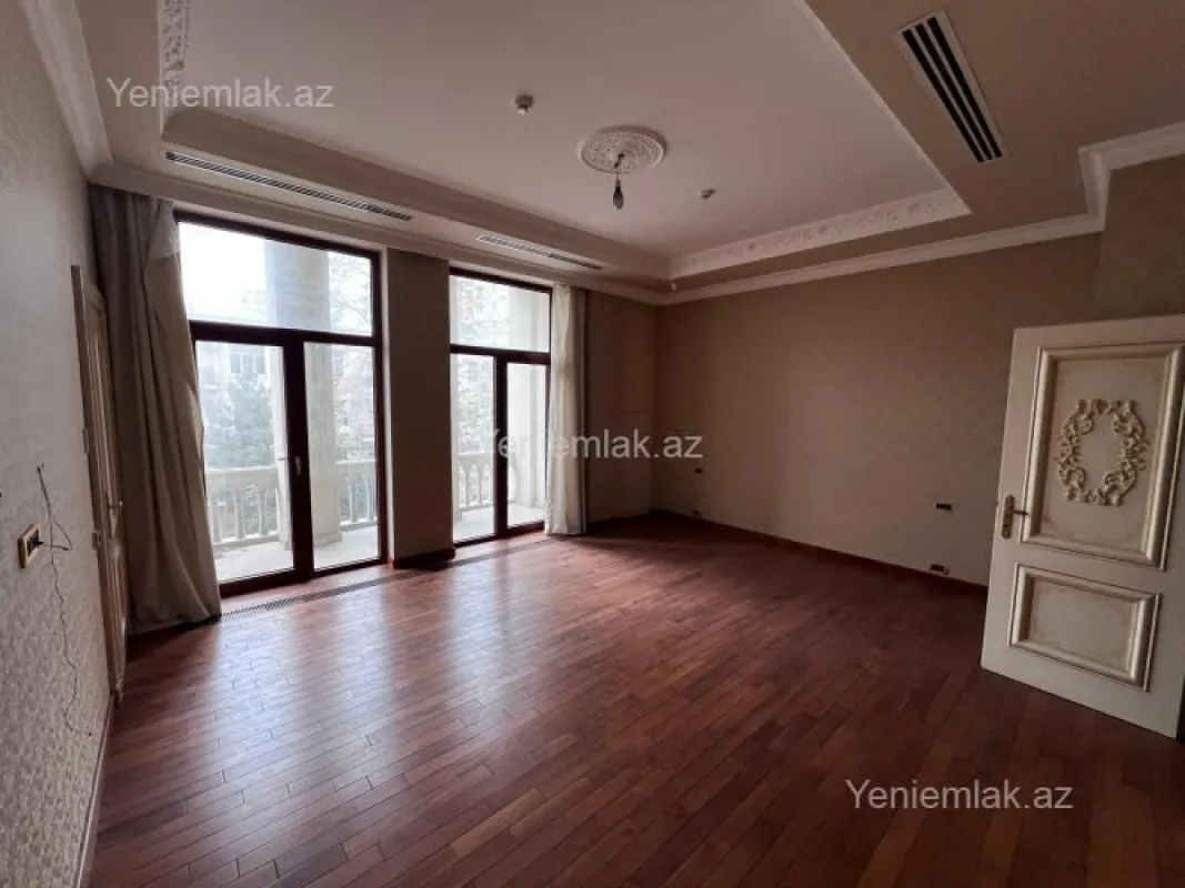 Satılır 6 otaqlı yeni tikili 420 m²