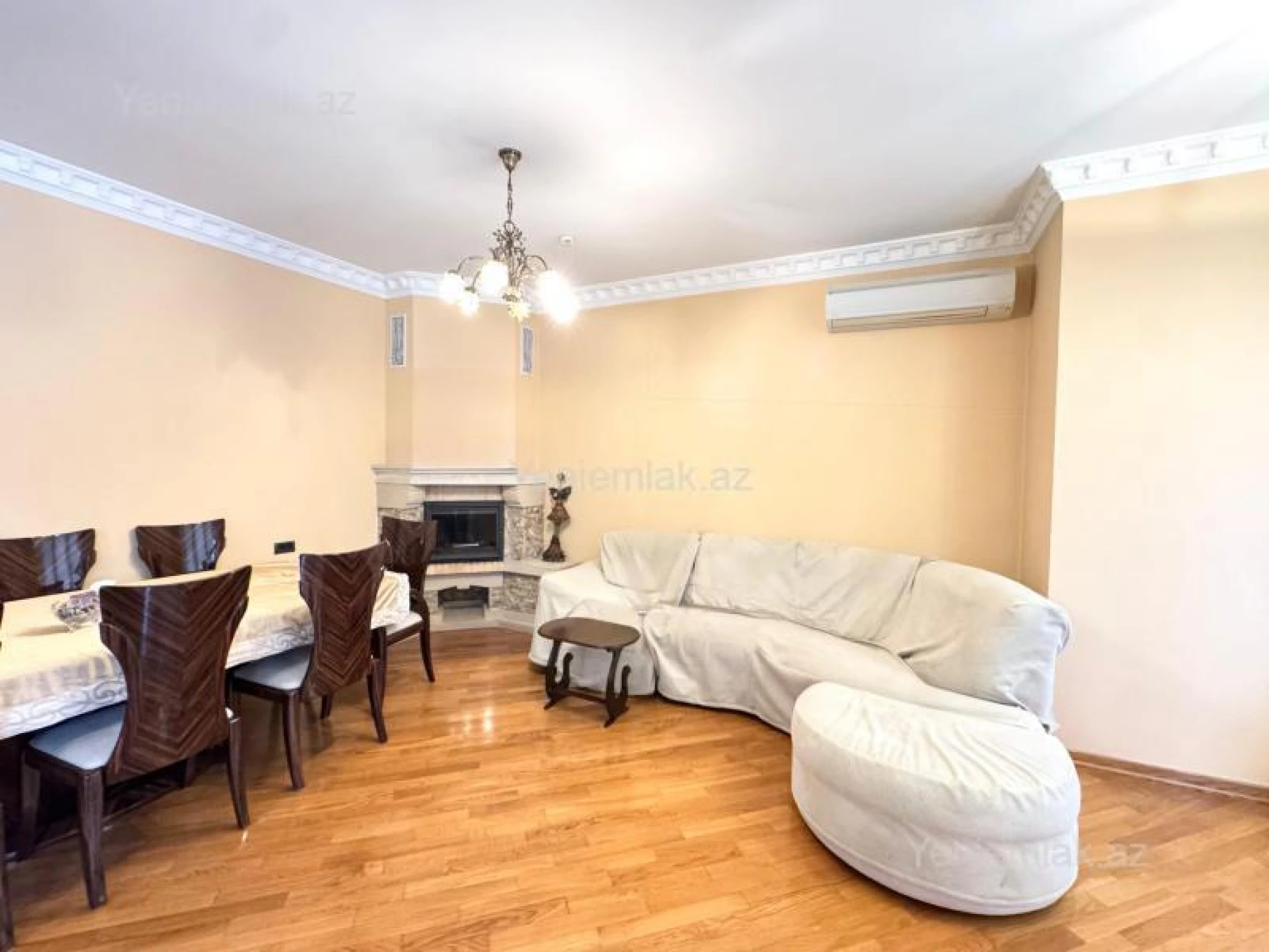 Satılır 6 otaqlı həyət evi 600 m²