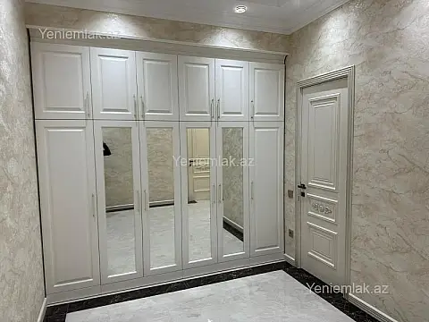 Satılır 3 otaqlı yeni tikili 190 m²