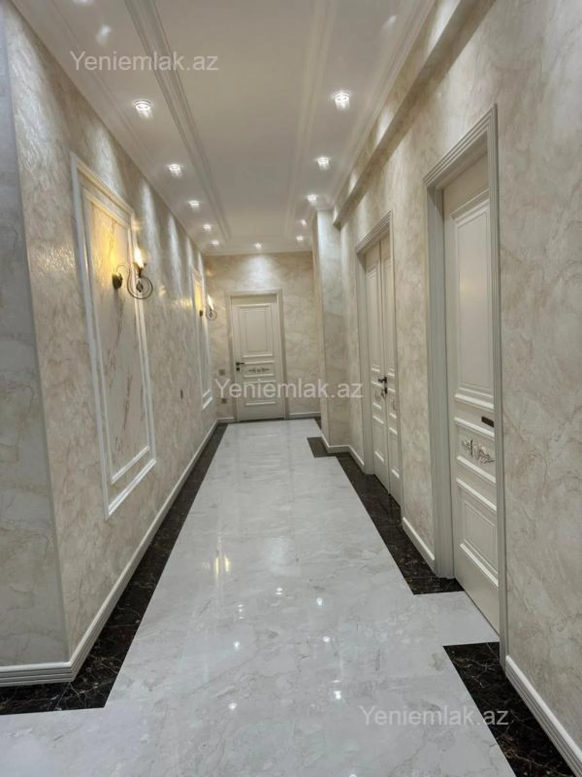 Satılır 3 otaqlı yeni tikili 190 m²