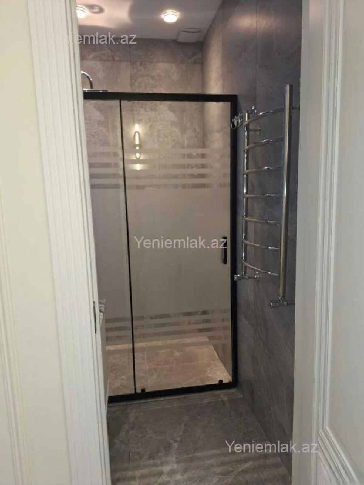 Satılır 2 otaqlı yeni tikili 80 m²