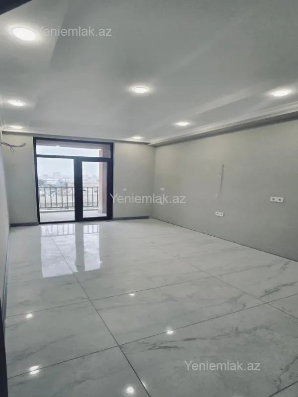 Satılır 3 otaqlı yeni tikili 112 m²