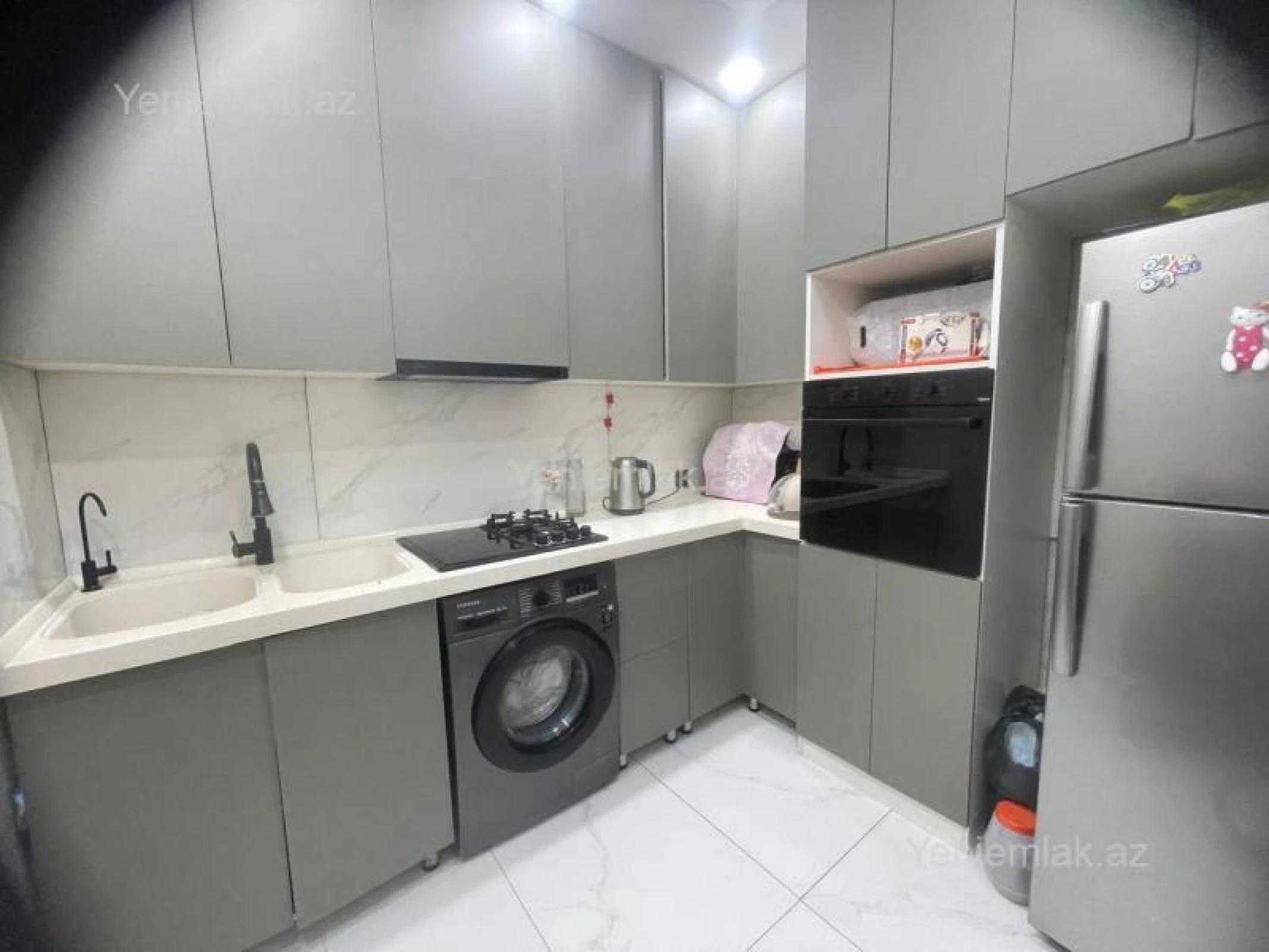 Satılır 2 otaqlı yeni tikili 60 m²