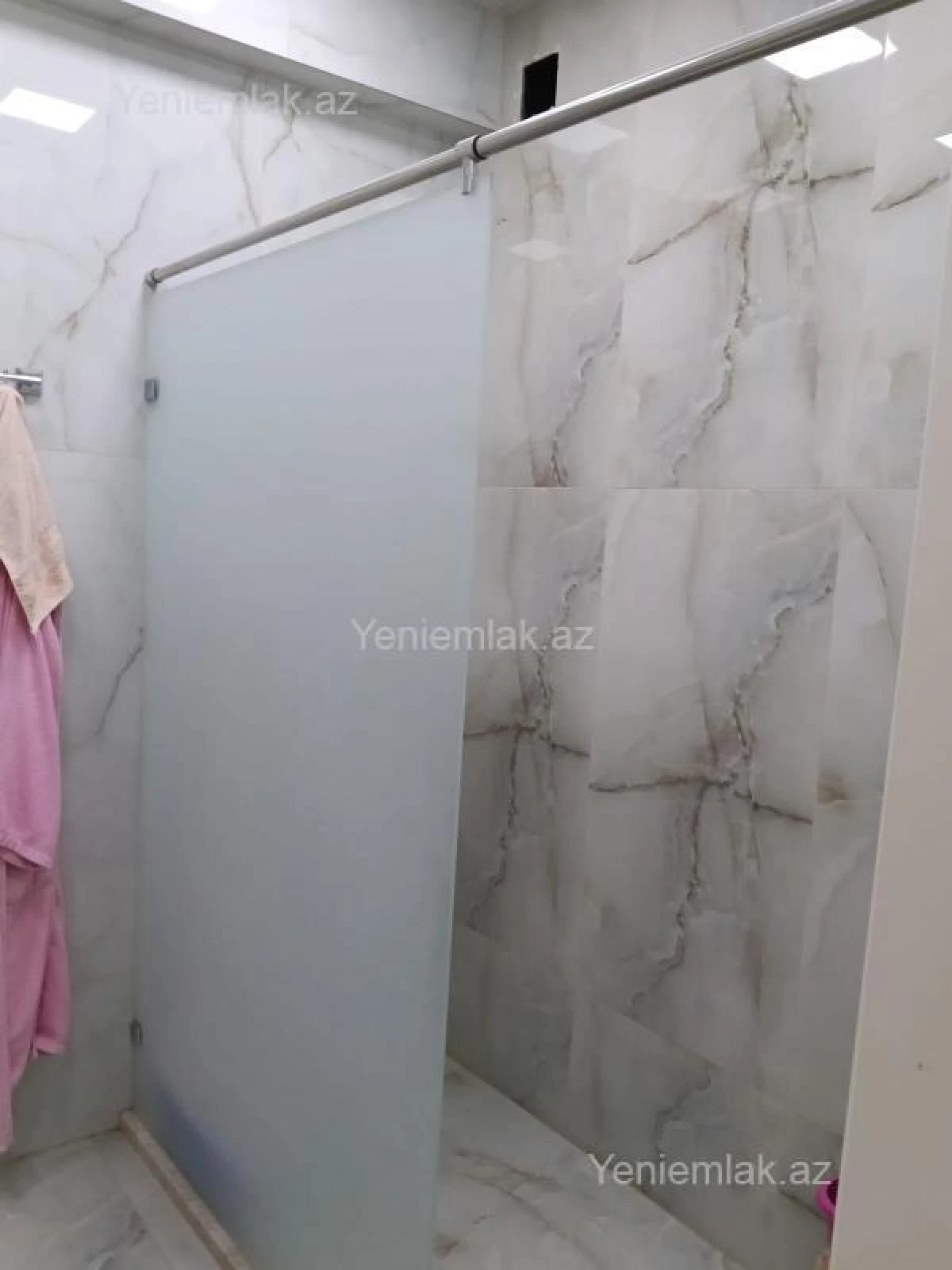 Satılır 2 otaqlı yeni tikili 62 m²