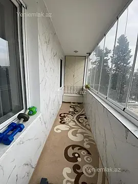 Satılır 4 otaqlı köhnə tikili 130 m²