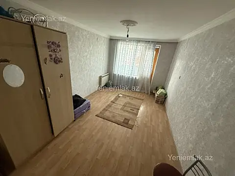 Satılır 3 otaqlı köhnə tikili 110 m²