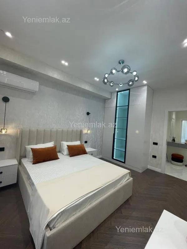 Satılır 2 otaqlı yeni tikili 60 m²