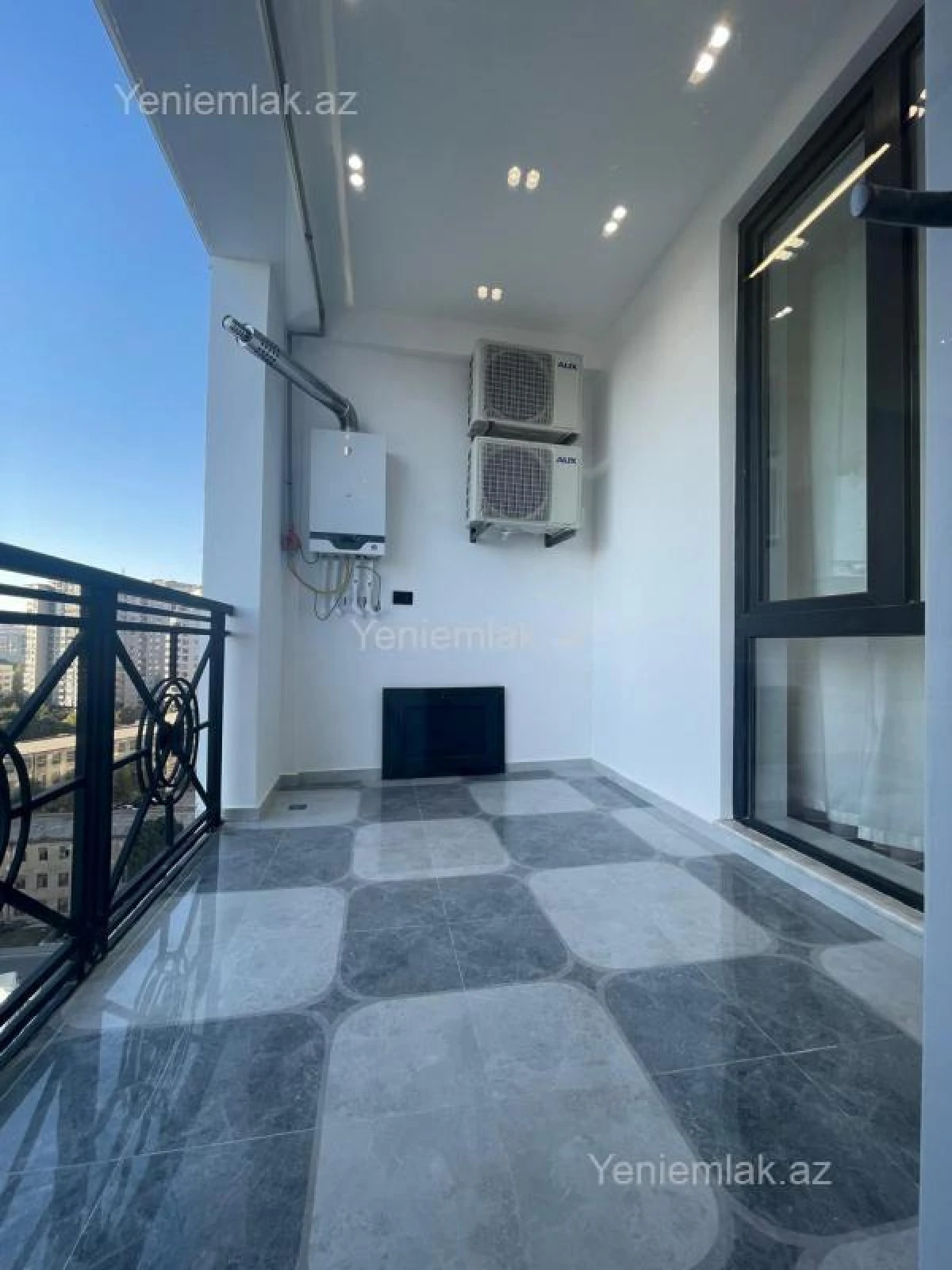 Satılır 2 otaqlı yeni tikili 60 m²