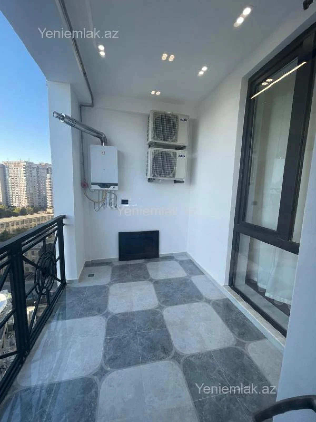 Satılır 2 otaqlı yeni tikili 60 m²