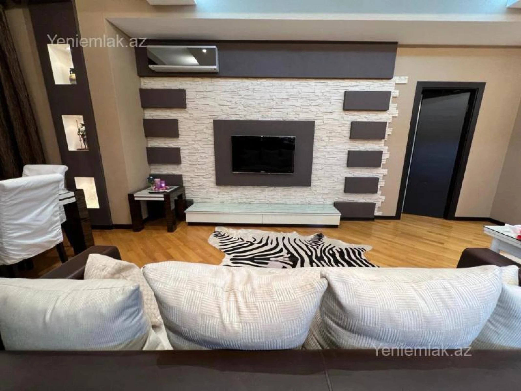 Satılır 3 otaqlı yeni tikili 95 m²