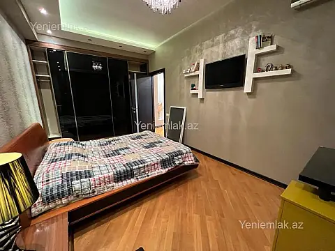 Satılır 3 otaqlı yeni tikili 95 m²