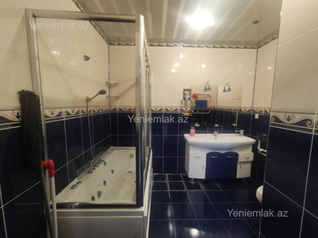 Satılır 3 otaqlı yeni tikili 122 m²