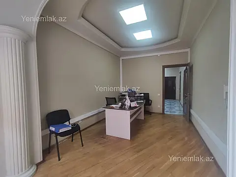 Satılır 3 otaqlı yeni tikili 122 m²