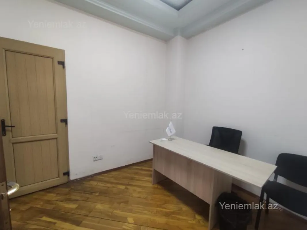 Satılır 3 otaqlı yeni tikili 122 m²