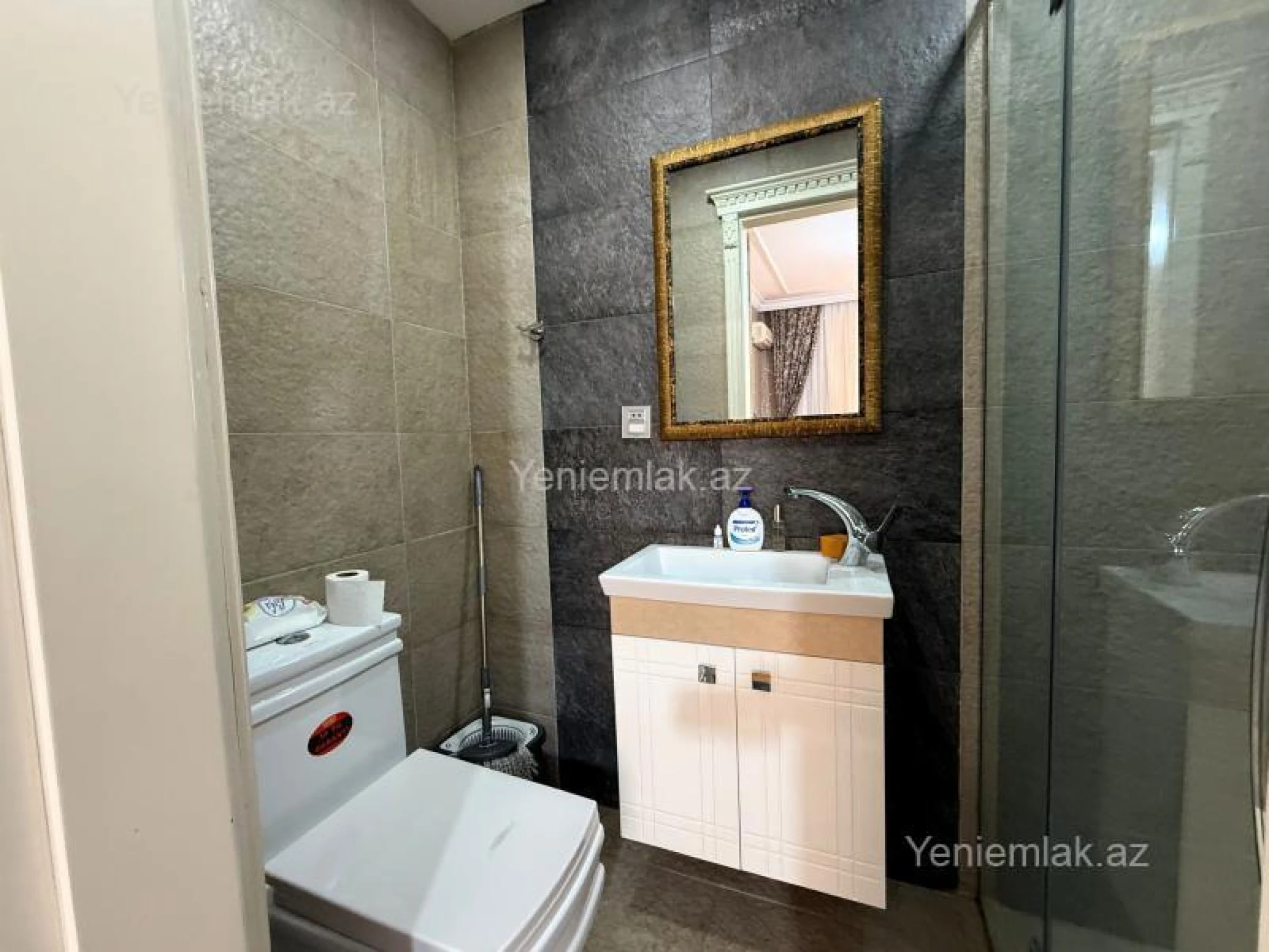 Satılır 3 otaqlı yeni tikili 150 m²