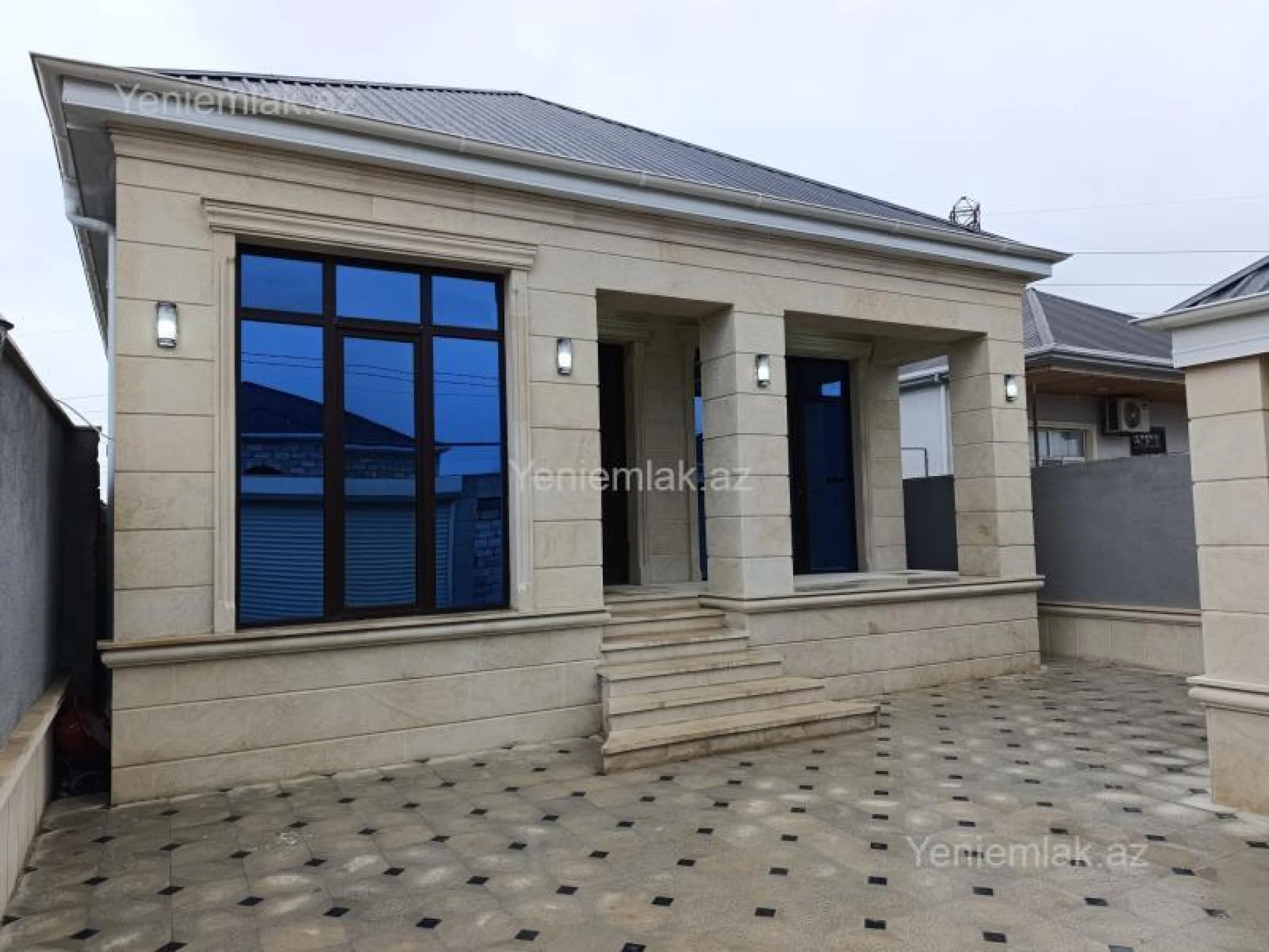 Satılır 4 otaqlı həyət evi 110 m²