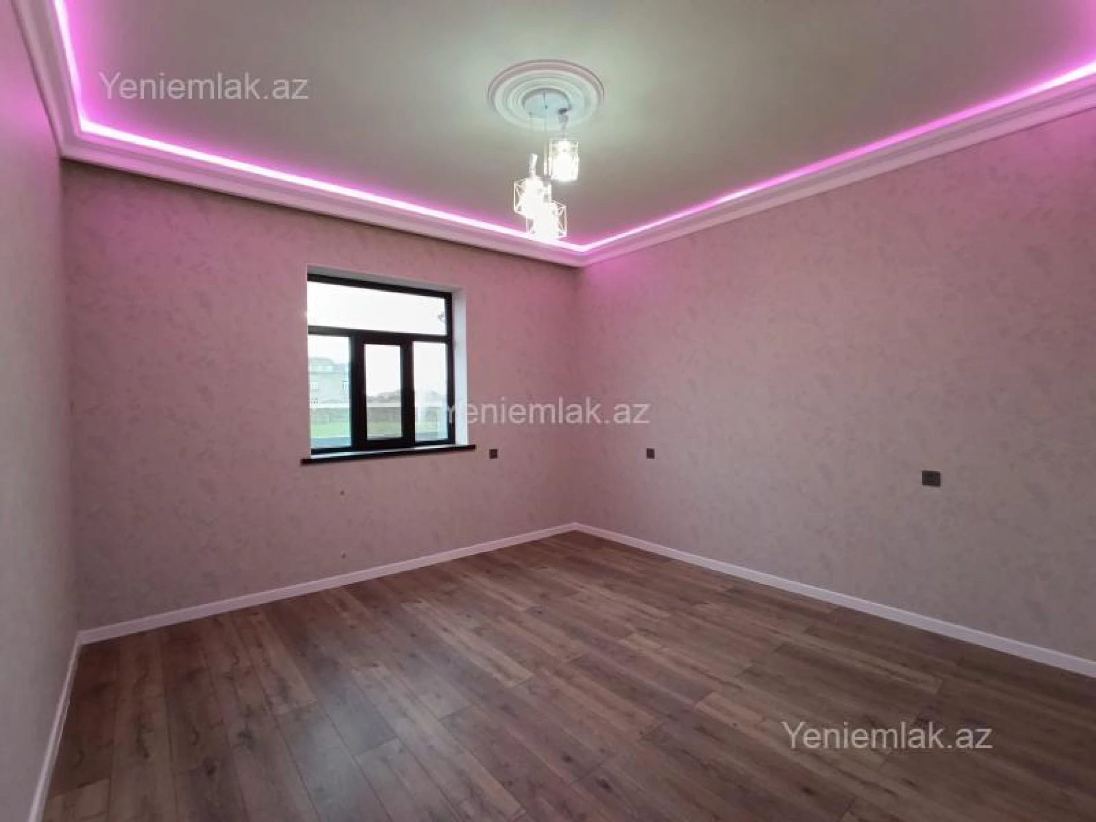 Satılır 4 otaqlı həyət evi 110 m²