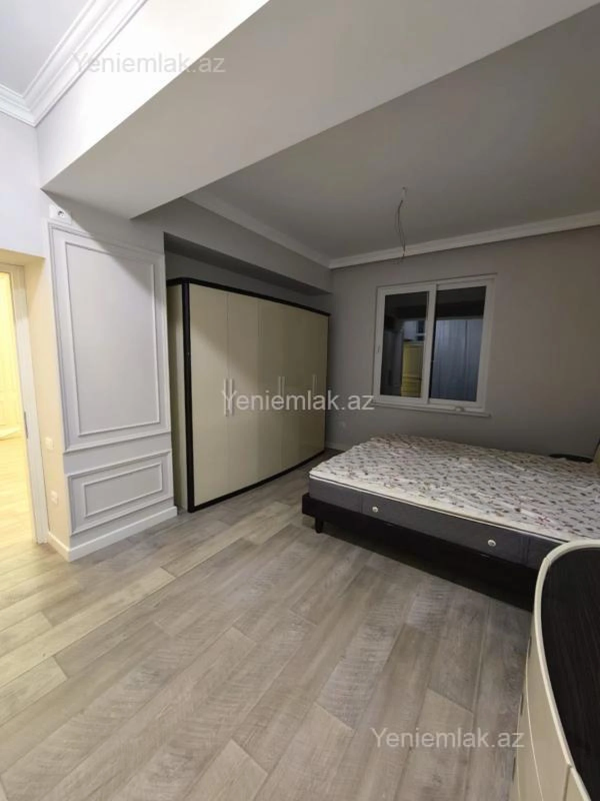 Satılır 3 otaqlı yeni tikili 115 m²