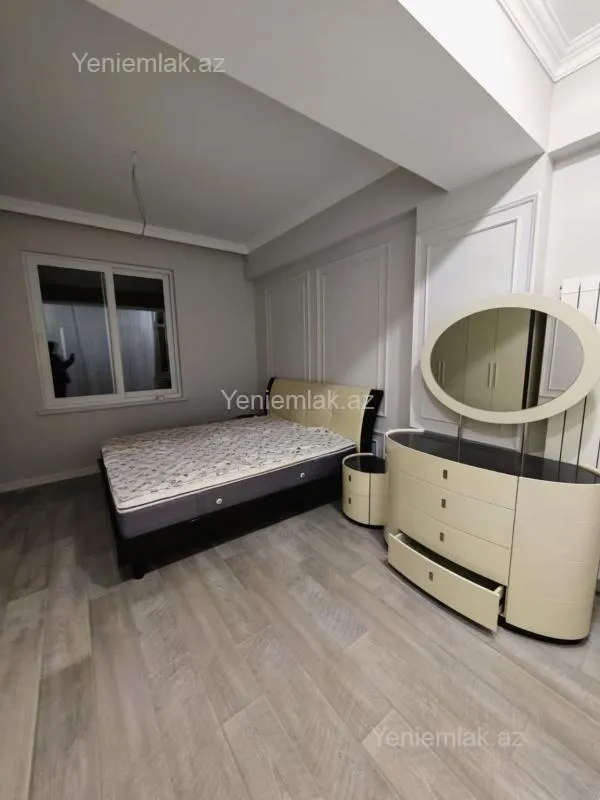 Satılır 3 otaqlı yeni tikili 115 m²