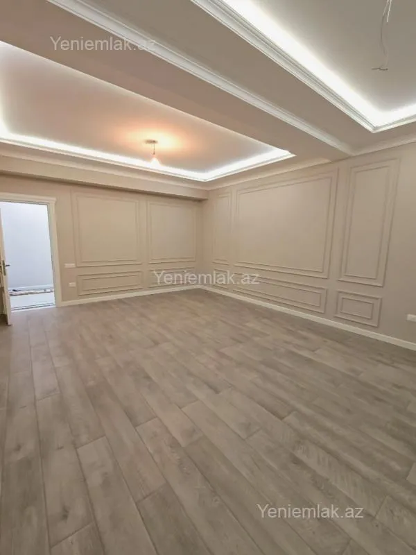 Satılır 3 otaqlı yeni tikili 115 m²