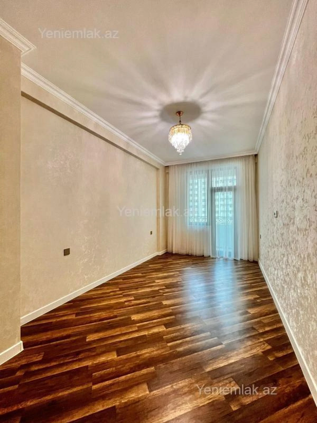 Satılır 3 otaqlı yeni tikili 94 m²