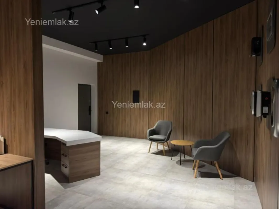 Satılır 4 otaqlı ofis 264 m²