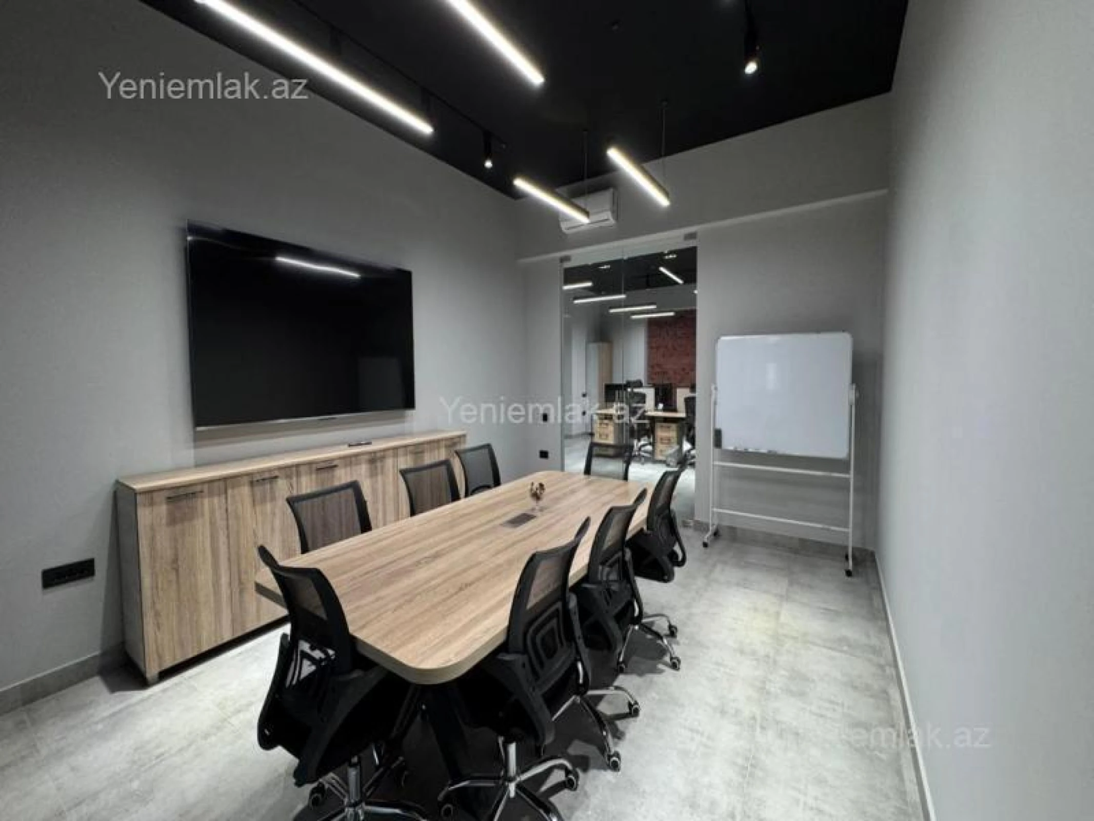 Satılır 4 otaqlı ofis 264 m²